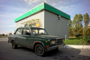 La dure loi de la route 2 LADA