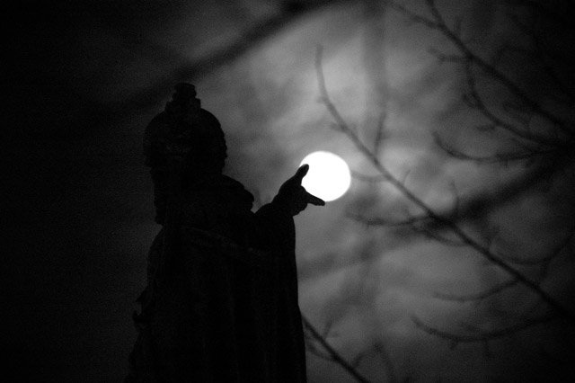 Se mettre le doigt dans l'oeil 1 Se mettre le doigt dans l'oeil